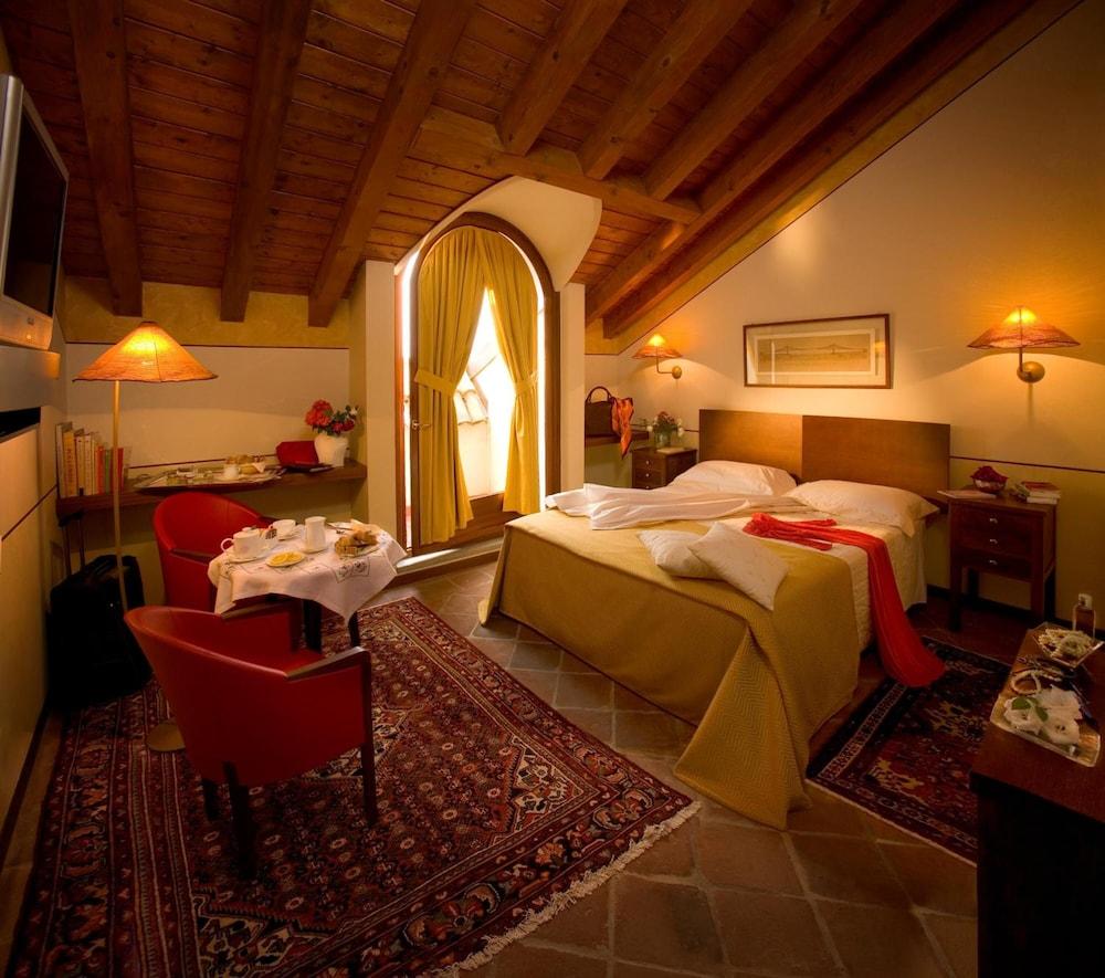 Albergo Dell'Agenzia Bra Pokój zdjęcie